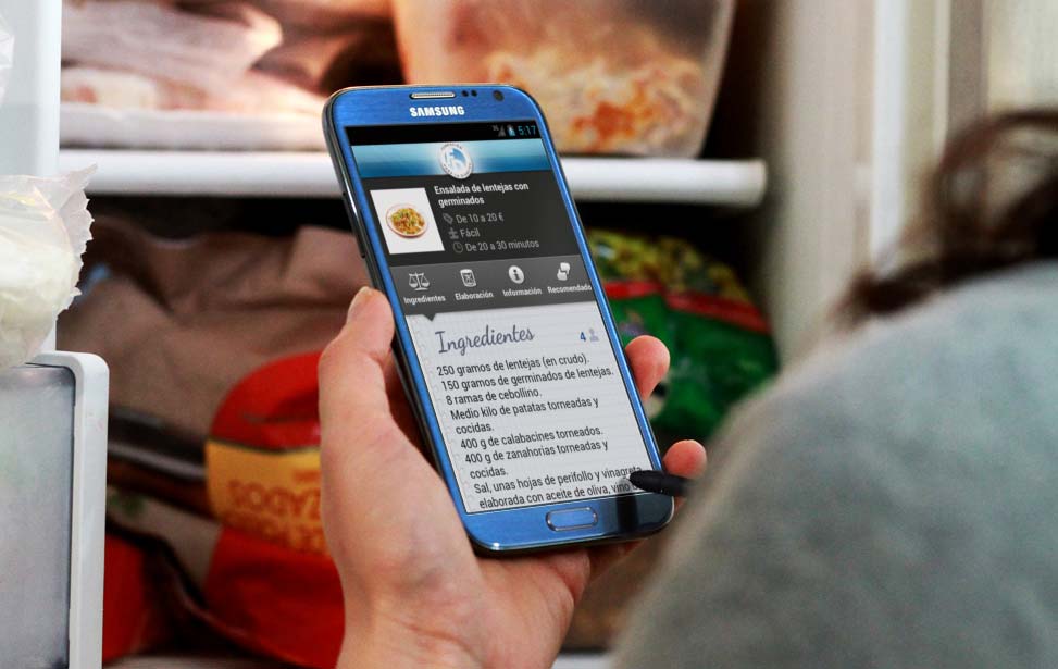 Aplicación móvil que permite a los usuarios estar conectados en todo momento con la fundación, consultar noticias relacionadas con la enfermedad y recetas de cocina